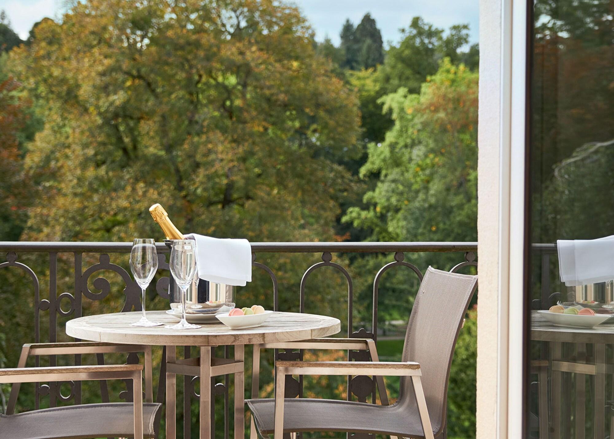 Brenners Park-Hotel & Spa - An Oetker Collection Hotel บาเดน-บาเดน ภายนอก รูปภาพ